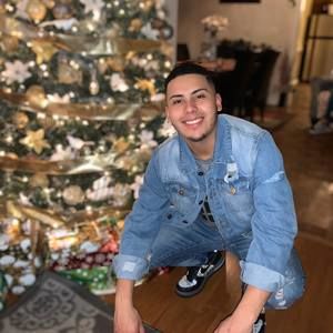 Meet your Posher, Michael